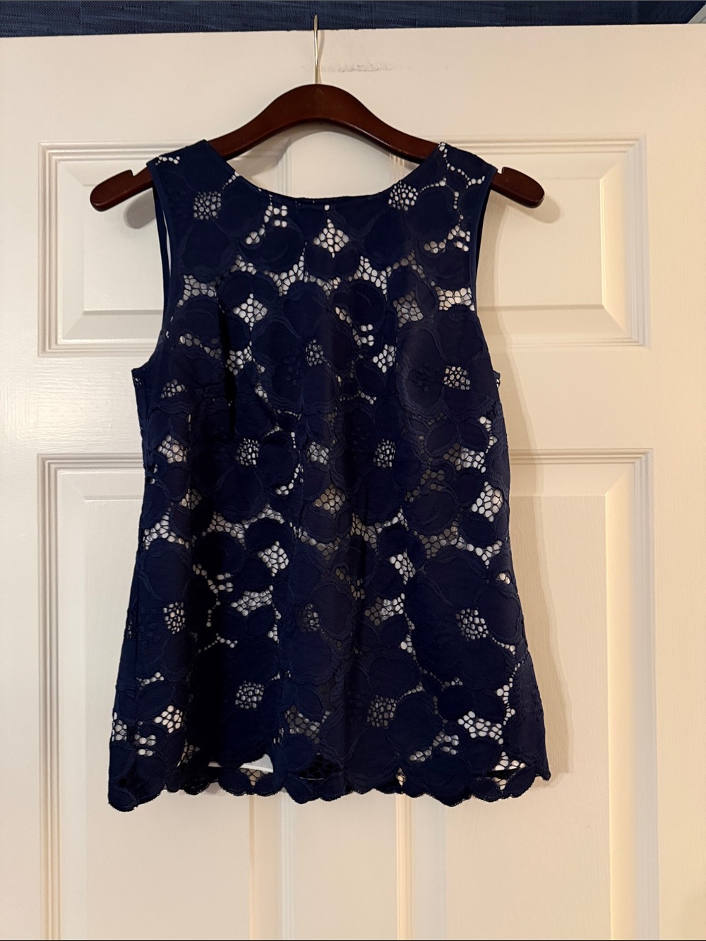 Lilly Pulitzer lace Iona top small